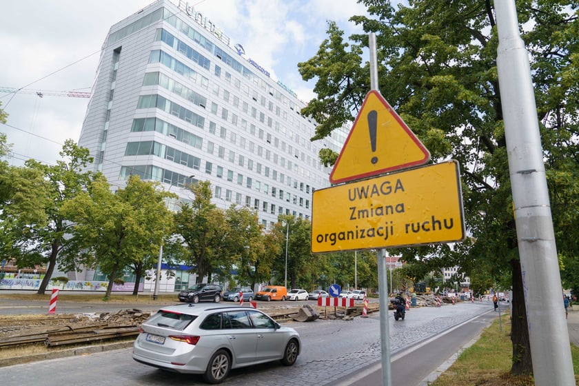 Na ul. Świdnickiej i Powstańców Śląskich nowe torowisko zyska odcinek od ul. Piłsudskiego do Zaolziańskiej.
