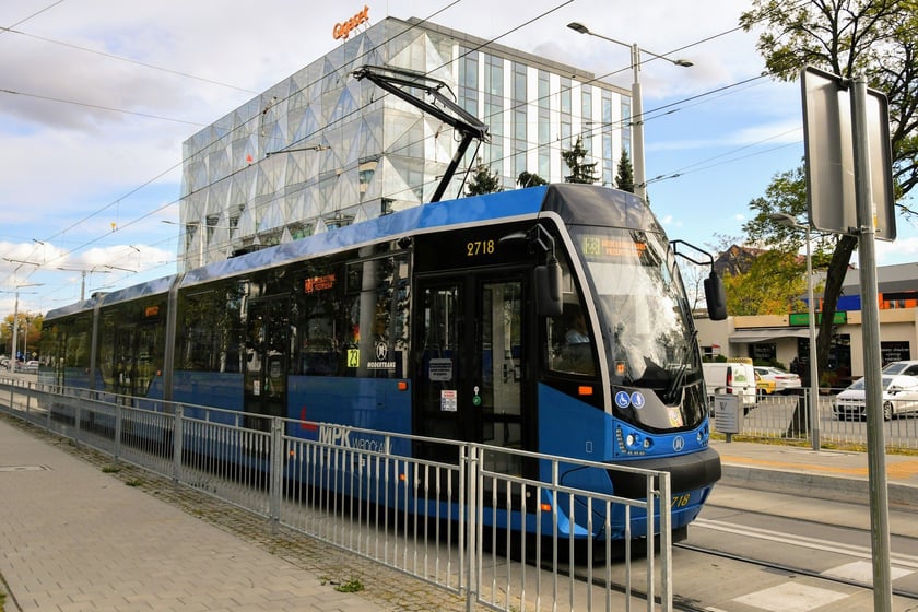 Protramy 205WrAs zostały wyprodukowane we Wrocławiu w latach 2006-2011. W 2021 zostały gruntownie zmodernizowane i przerobione na Moderusy Beta.