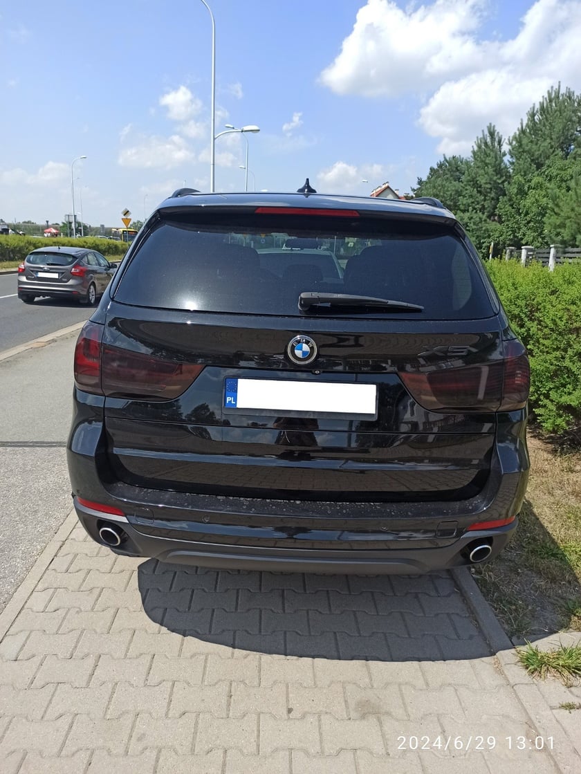 Przykłady nieprawidłowego parkowania