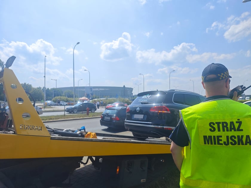 Przykłady nieprawidłowego parkowania