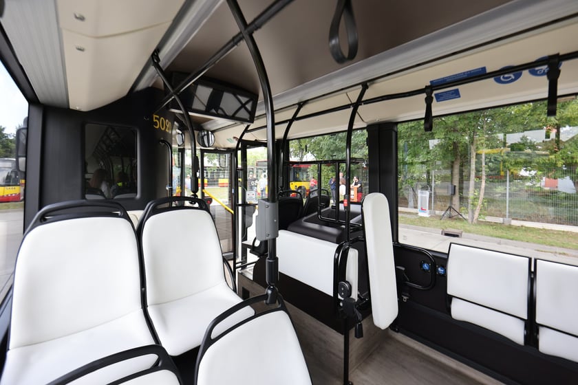 Wrocławskie MPK do 5 sierpnia testuje wodorowy autobus marki Nesobus.