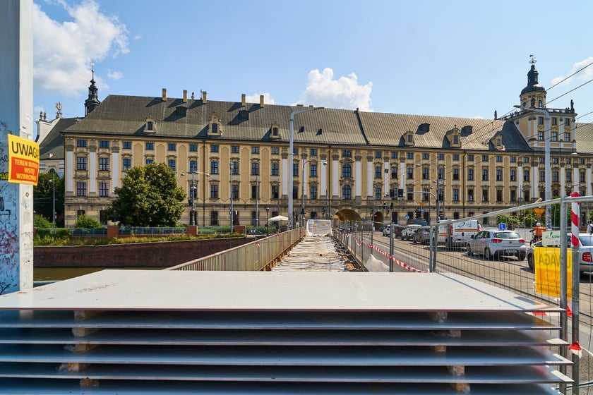 Remont mostu Uniwersyteckiego