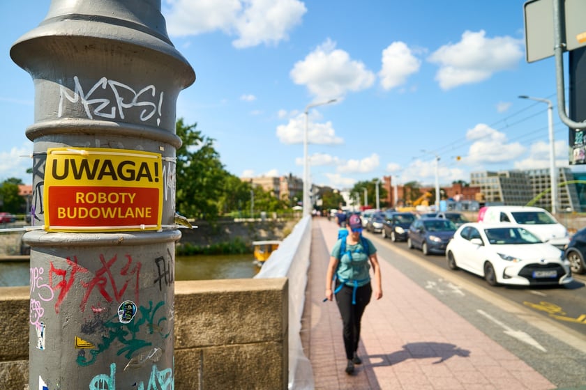 Remont mostu Uniwersyteckiego