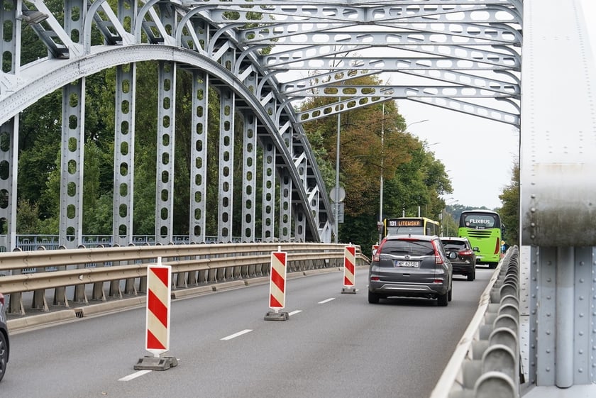 Południowy most Jagielloński zamknięty dla ruchu na czas remontu. Wdrożono zastępczą organizację ruchu. Wrocław, 4.08.2024