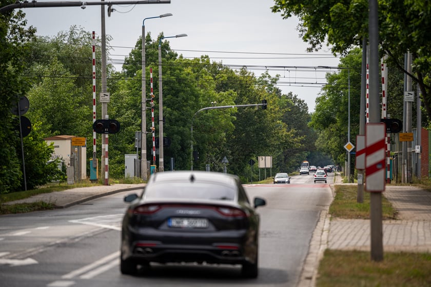 Przejazd kolejowy przy ul. Średzkiej w Leśnicy