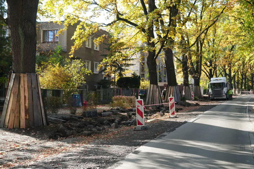 Remont Olszewskiego dobiega końca. Od niedzieli (27 października) jeździmy po nowym asfalcie w dwóch kierunkach
