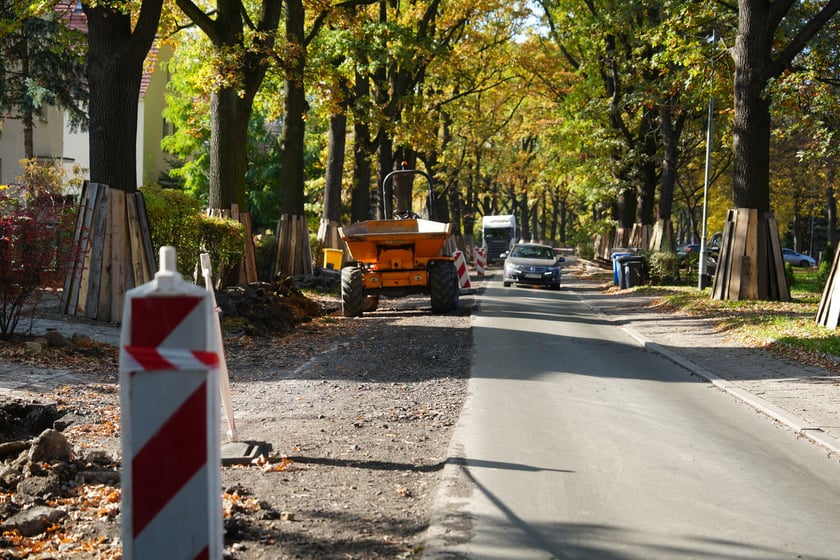 Remont Olszewskiego dobiega końca. Od niedzieli (27 października) jeździmy po nowym asfalcie w dwóch kierunkach