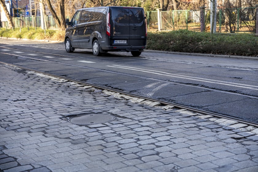 Ulica Słowiańska i św. Wincentego - stan obecny. Niebawem zostanie wyłoniony wykonawca projektu remontu tej trasy