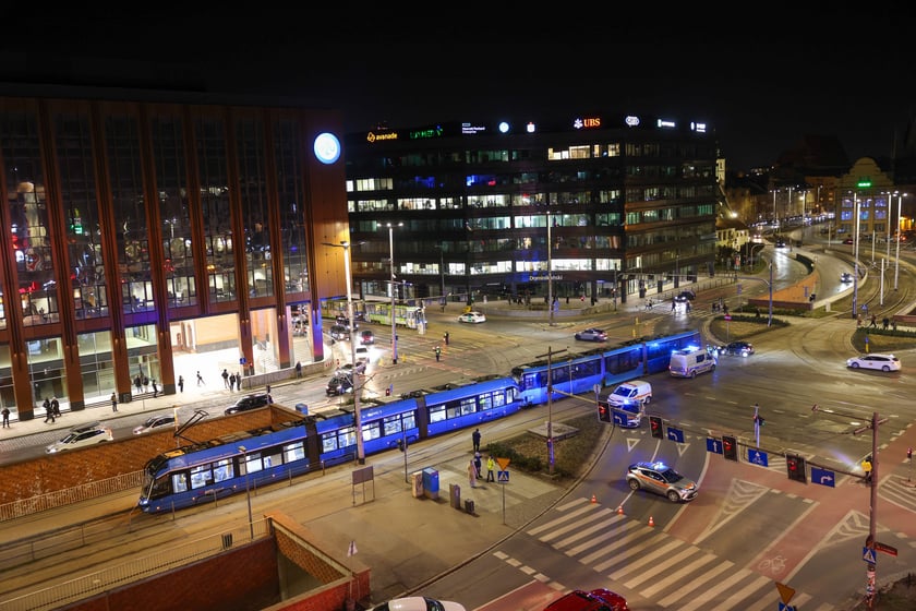 Zderzenie dwóch tramwajów na placu Dominikańskim we Wrocławiu