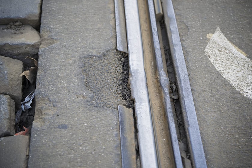 Remont torowiska na Piotra Skargi od 8 marca do drugiej połowy maja 2025.