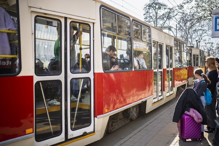Przejazd kultowymi tramwajami 105N