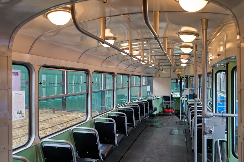 Wnętrze Konstala 102Na