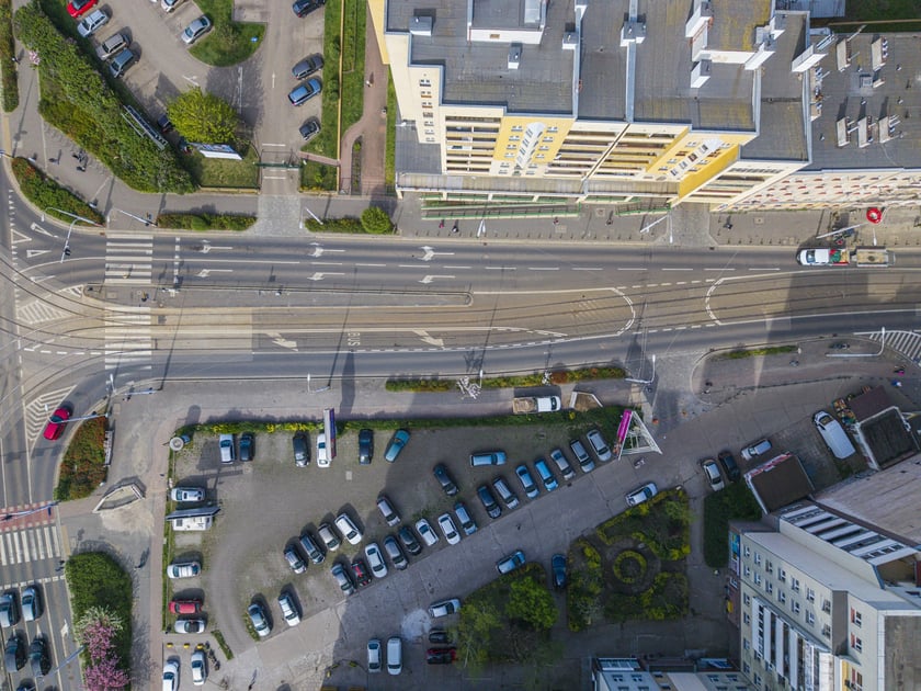 Skrzyżowanie ulicy Nowowiejskiej z Jedności Narodowej