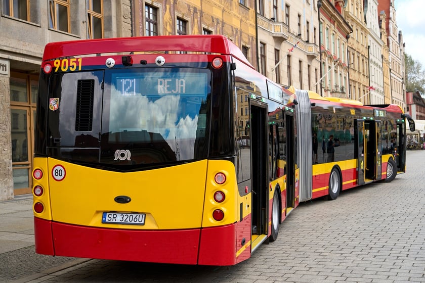 Autobus SOR NS 18 zadebiutował we Wrocławiu