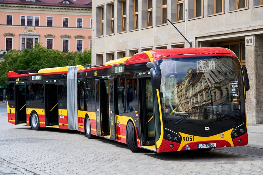 Autobus SOR NS 18 zadebiutował we Wrocławiu