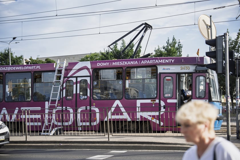 Awaria tramwaju na pl. Jana Pawła II