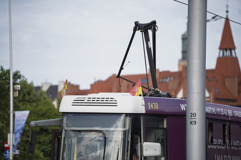 Awaria tramwaju na pl. Jana Pawła II