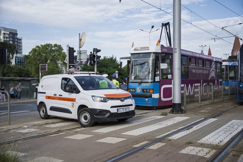 Awaria tramwaju na pl. Jana Pawła II