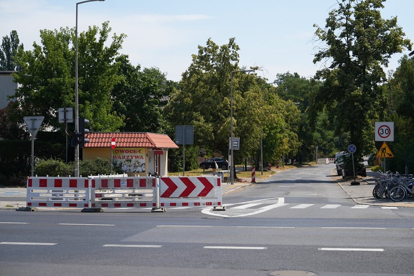 Ulica Śniadeckich przygotowana do remontu. Prace potrwają do połowy września