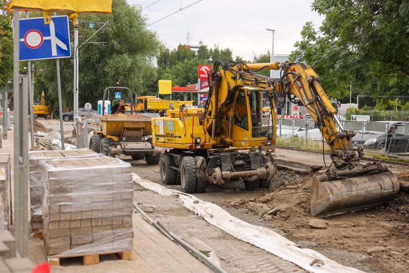Remont torowiska na ulicy Kosmonautów