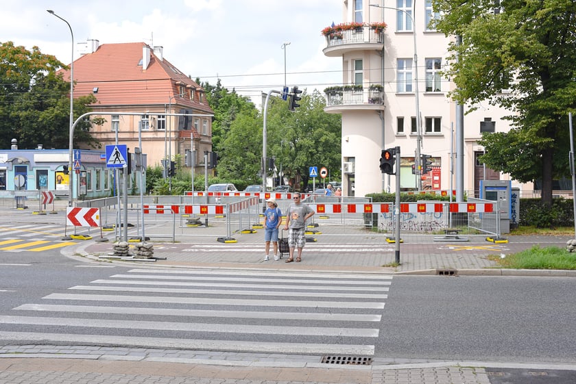 Remont tor&oacute;w na skrzyżowaniu ulic Powstańc&oacute;w Śląskich z Jastrzębią, 26.07.2025