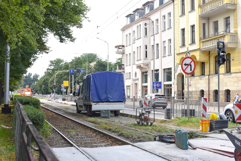 Remont tor&oacute;w na skrzyżowaniu ulic Powstańc&oacute;w Śląskich z Jastrzębią, 26.07.2025