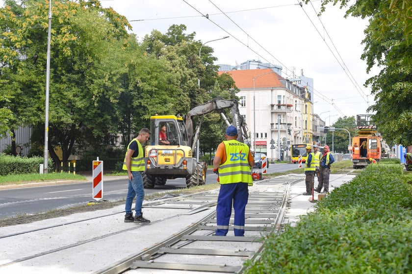 Remont tor&oacute;w na skrzyżowaniu ulic Powstańc&oacute;w Śląskich z Jastrzębią, 26.07.2025