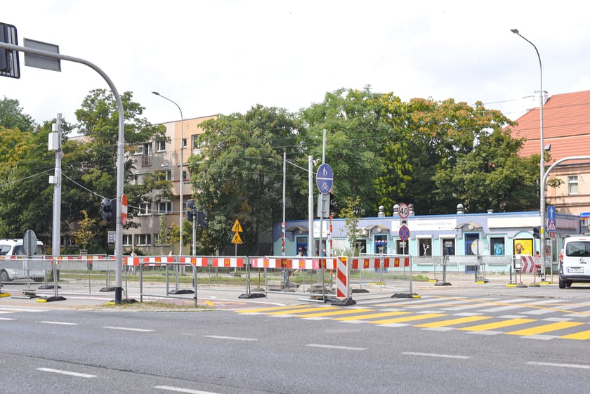 Remont tor&oacute;w na skrzyżowaniu ulic Powstańc&oacute;w Śląskich z Jastrzębią, 26.07.2025