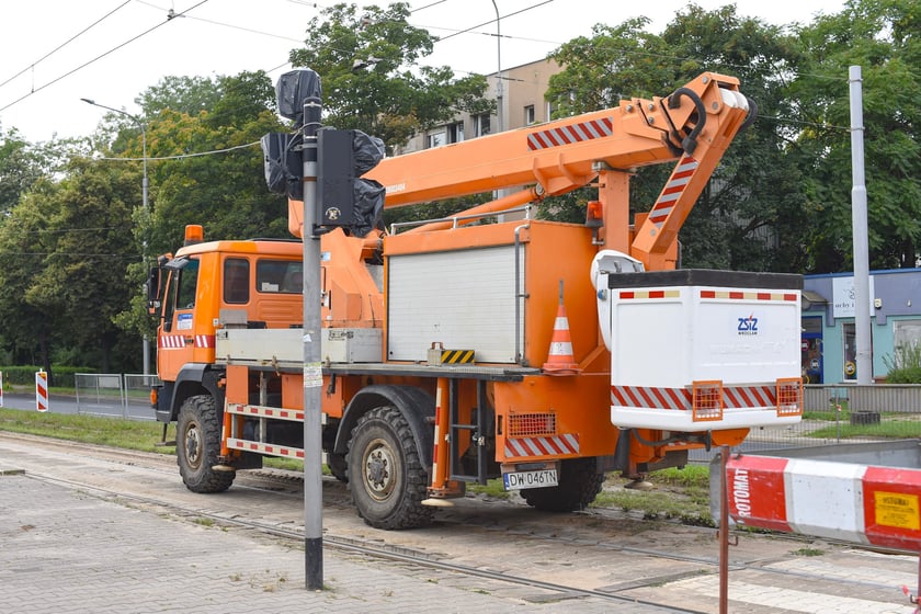 Remont tor&oacute;w na skrzyżowaniu ulic Powstańc&oacute;w Śląskich z Jastrzębią, 26.07.2025