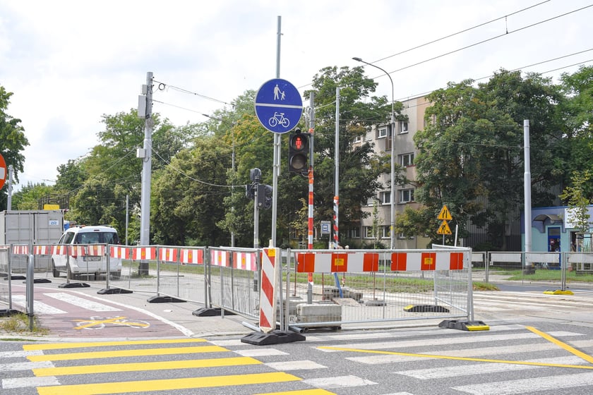Remont tor&oacute;w na skrzyżowaniu ulic Powstańc&oacute;w Śląskich z Jastrzębią, 26.07.2025