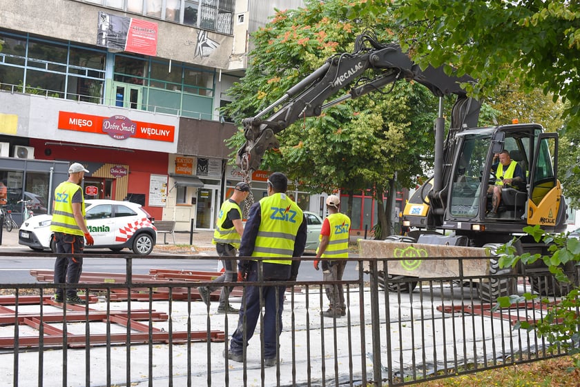 Remont tor&oacute;w na skrzyżowaniu ulic Powstańc&oacute;w Śląskich z Jastrzębią, 26.07.2025