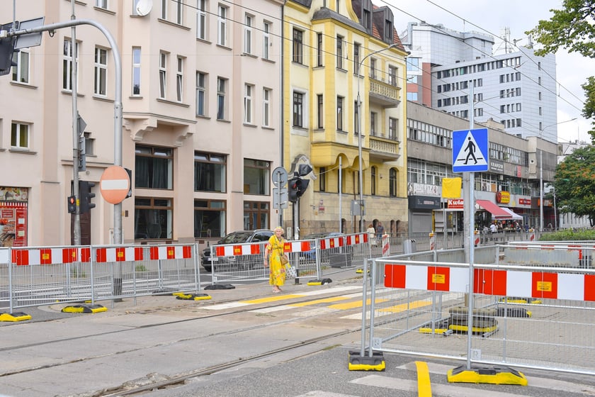 Remont tor&oacute;w na skrzyżowaniu ulic Powstańc&oacute;w Śląskich z Jastrzębią, 26.07.2025