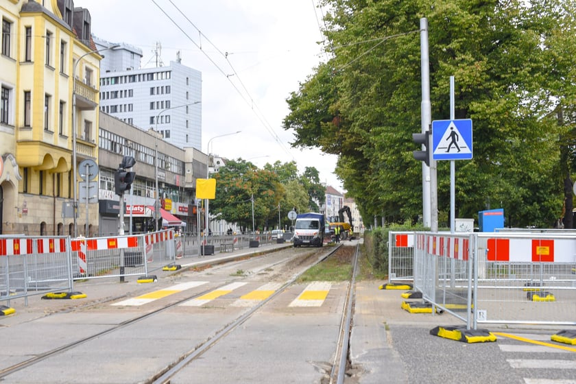 Remont tor&oacute;w na skrzyżowaniu ulic Powstańc&oacute;w Śląskich z Jastrzębią, 26.07.2025
