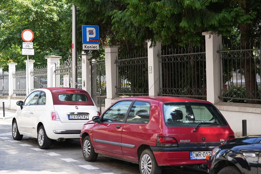 Na Kępie Mieszczańskiej, m.in. na ul. księcia Witolda, od poniedziałku 4 sierpnia trzeba będzie zapłacić za parkowanie