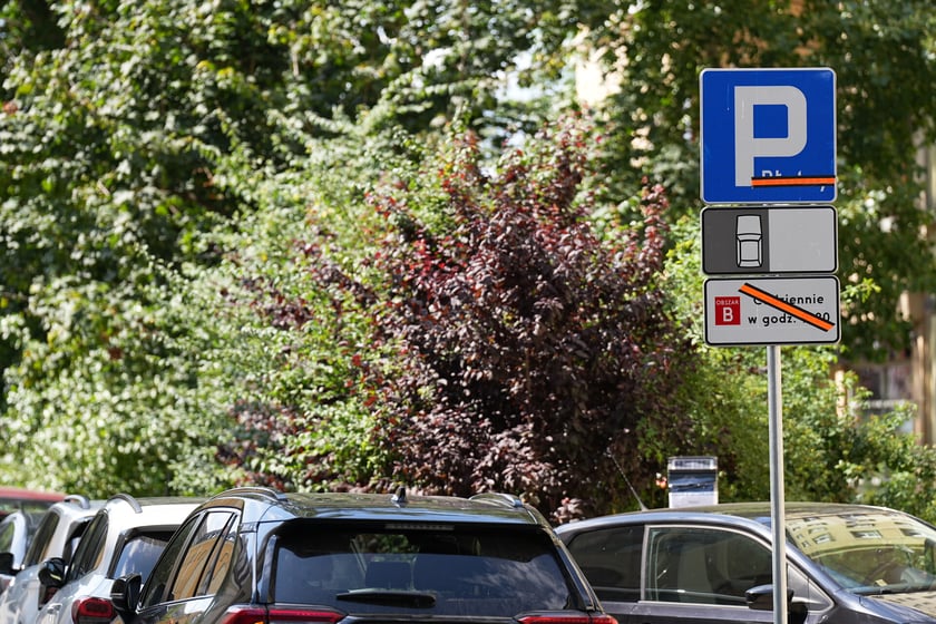 Na Kępie Mieszczańskiej, m.in. na ul. księcia Witolda, od poniedziałku 4 sierpnia trzeba będzie zapłacić za parkowanie