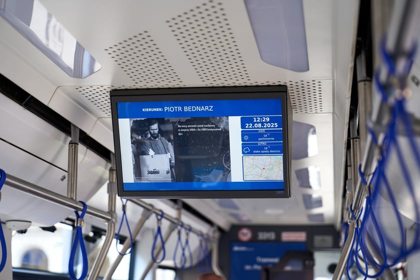 Tramwaj im. Piotra Bednarza – nadanie imienia. Uczestnicy spotkania, 22 sierpnia 2025 r.