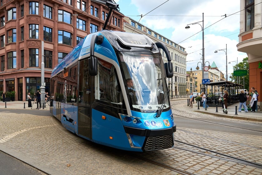 Tramwaj im. Piotra Bednarza – nadanie imienia. Uczestnicy spotkania, 22 sierpnia 2025 r.