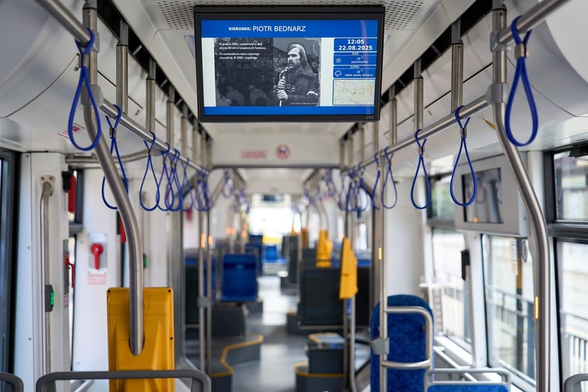 Tramwaj im. Piotra Bednarza – nadanie imienia. Uczestnicy spotkania, 22 sierpnia 2025 r.