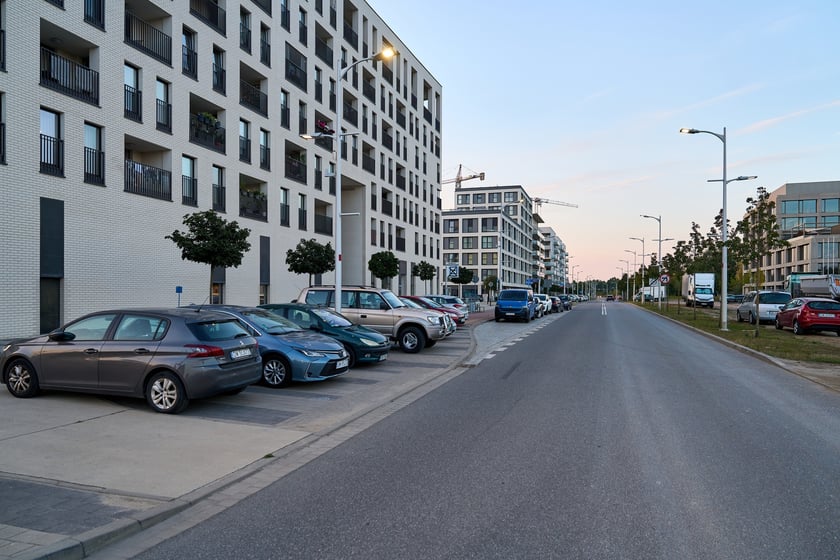 Aleja Architektów i jej otoczenie - istniejące i powstające budynki na Nowych Żernikach na osiedlu Leśnica