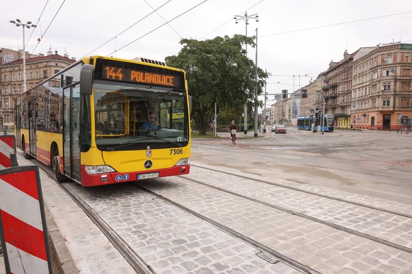 Otwarcie skrzyżowania Pomorska/Dubois po remoncie. Wrocław, 13.09.2025