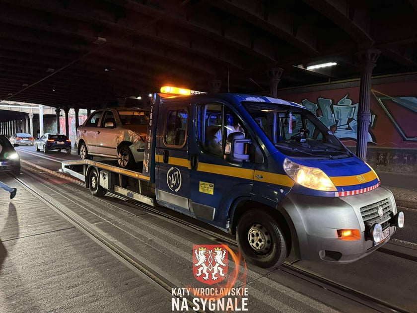 Rozbite samochody. Utrudnienia na Pułaskiego