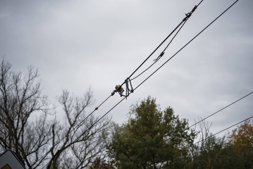 Powiększ obraz: Awaria trakcji tramwajowej na ul. Kwidzyńskiej.
