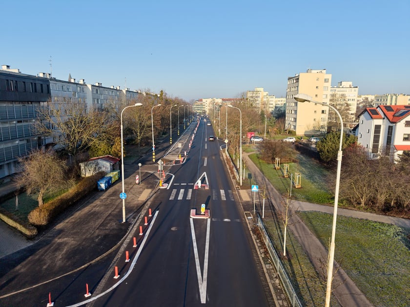 Powiększ obraz: Wyremontowana ul. Baciarellego