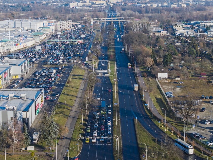 Powiększ obraz: Wyremontowany odcinek ul. Krzywoustego.