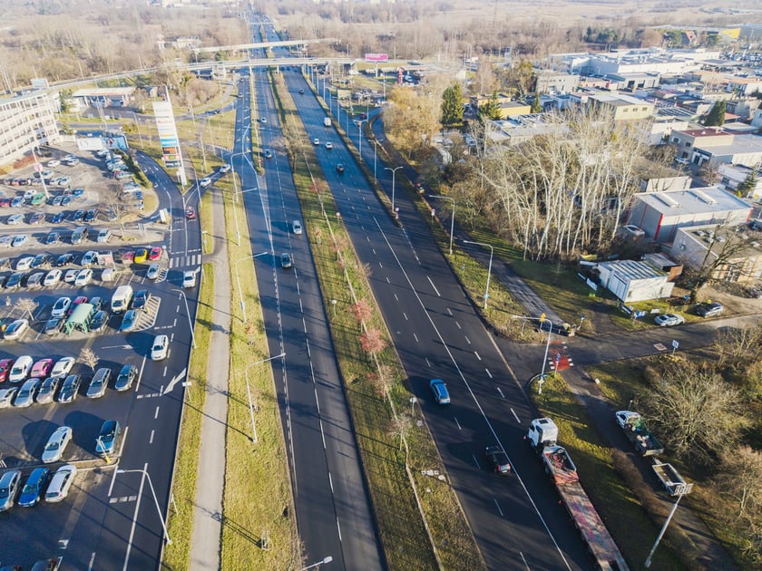 Powiększ obraz: Wyremontowany odcinek ul. Krzywoustego.