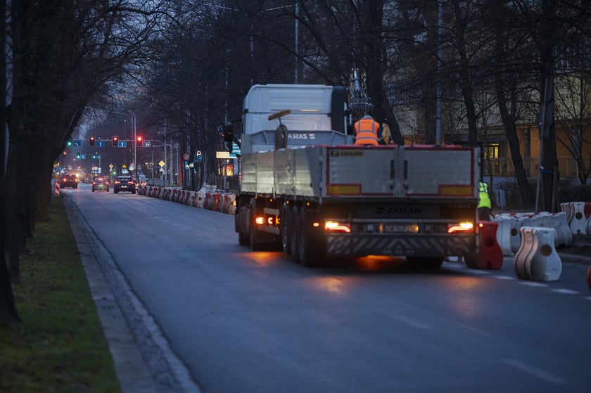 Powiększ obraz: Wyremontowany fragment ul. Powstańców Śląskich.