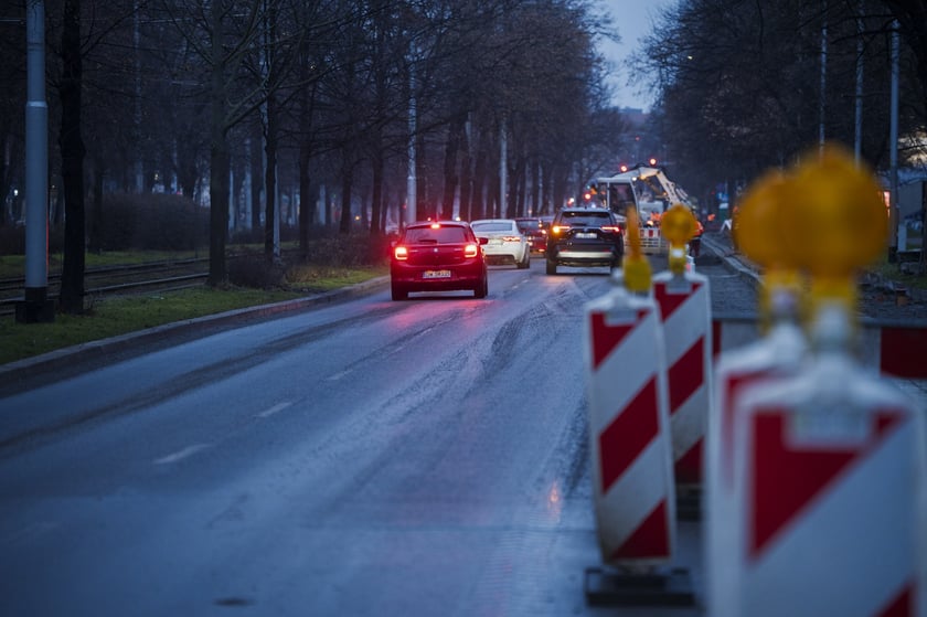 Powiększ obraz: Wyremontowany fragment ul. Powstańców Śląskich.