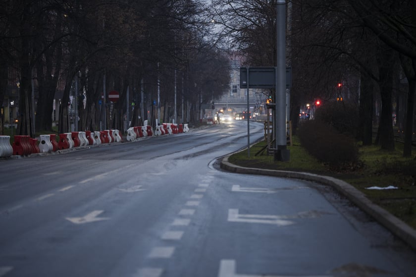 Powiększ obraz: Wyremontowany fragment ul. Powstańców Śląskich.