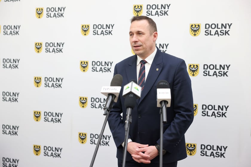 Powiększ obraz: Paweł Gancarz, marszałek dolnośląski.