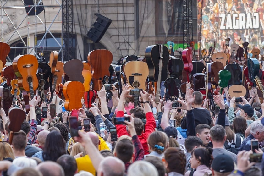 Gitarowy Rekord Świata we Wrocławiu pobity.